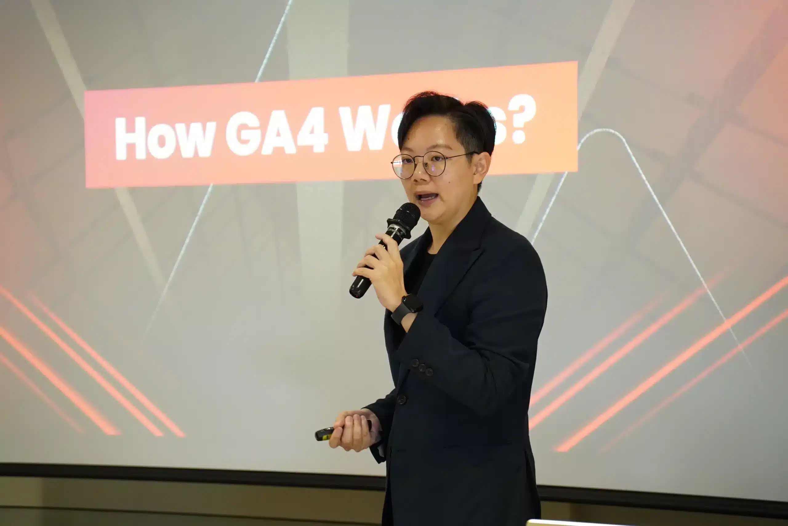 บรรยากาศการเรียนกับ ANGA MASTERY