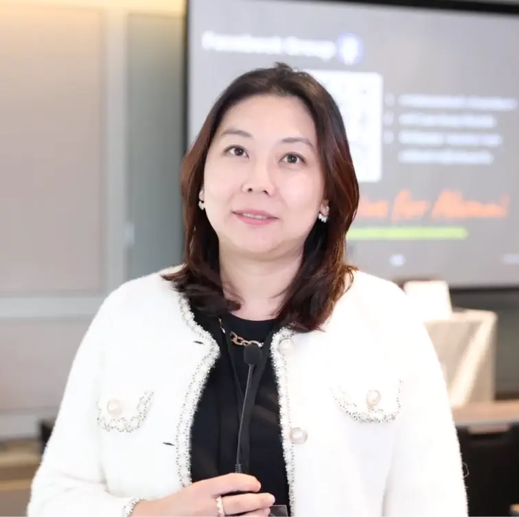 Yoo Pussadee Siriwatcharametta